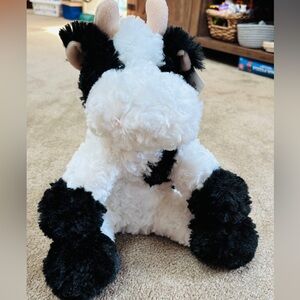 Plush cow.